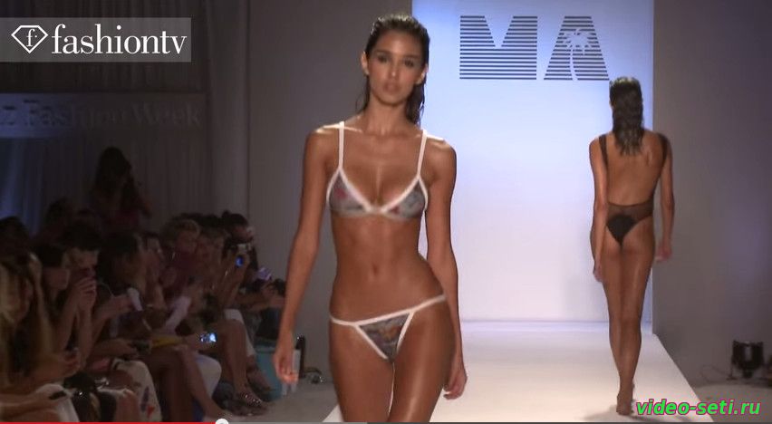 Minimale Animale Swimwear Summer 2014 Show